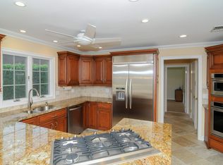 2 Addison Pl, Ho Ho Kus, NJ 07423