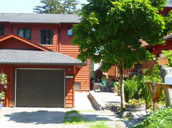 2630 John St, Juneau, AK 99801