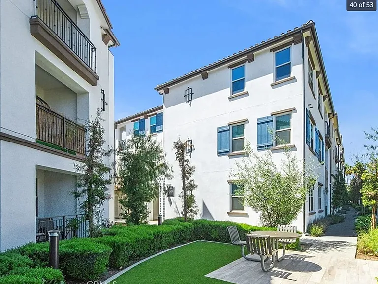 Cierra Apartments — Photo 44