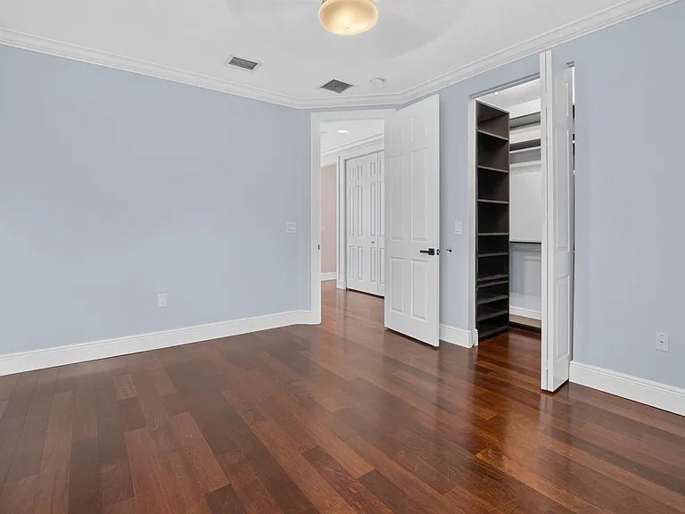 9511 Savona Winds Dr — Photo 57