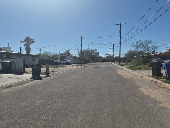 4th image of 2603 N Fair Oaks Ave