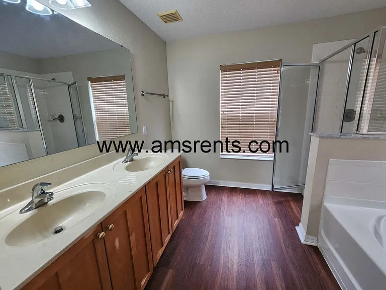 4036 Meadowlark Dr — Photo 28