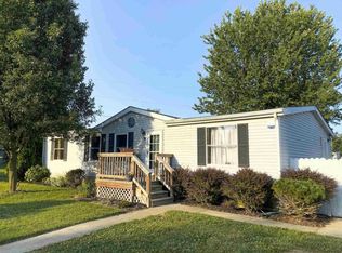 40 S Fitzgerald St, Poseyville, IN 47633