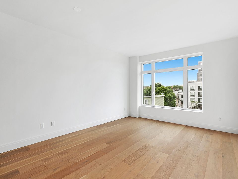 1st image of 185 18th St #408