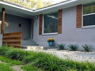 993 S Rustic Cir, Dallas, TX 75218