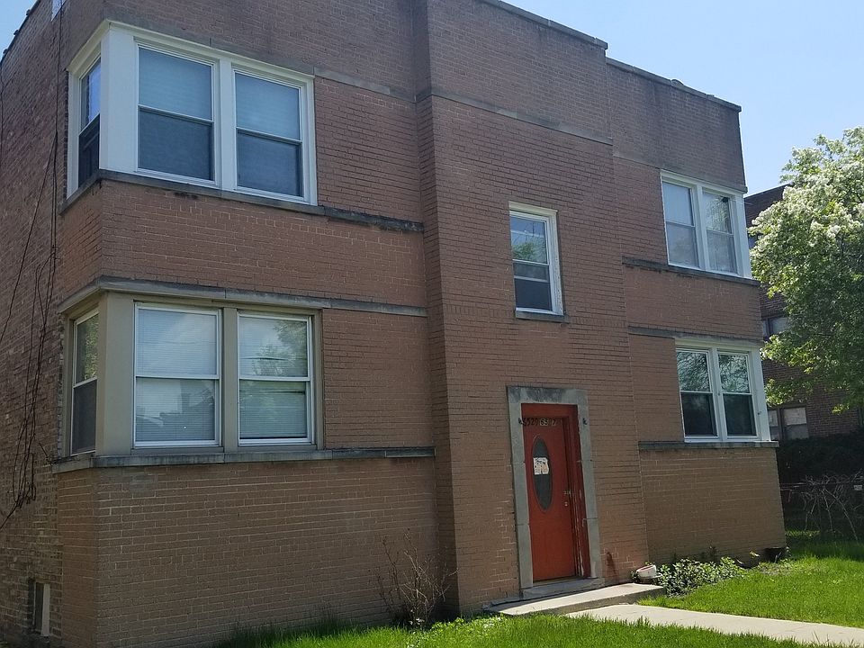 1st image of 6529 N California Ave #2N