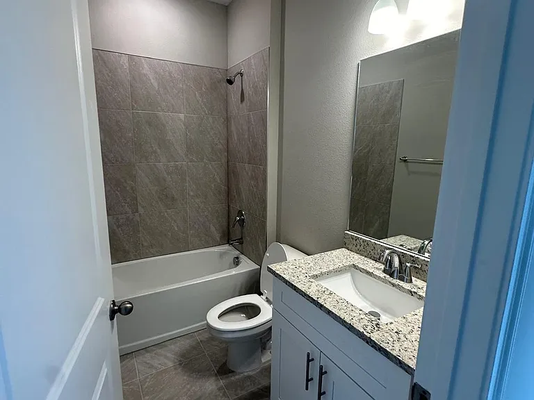 141 Marion Oaks Crse — Photo 4