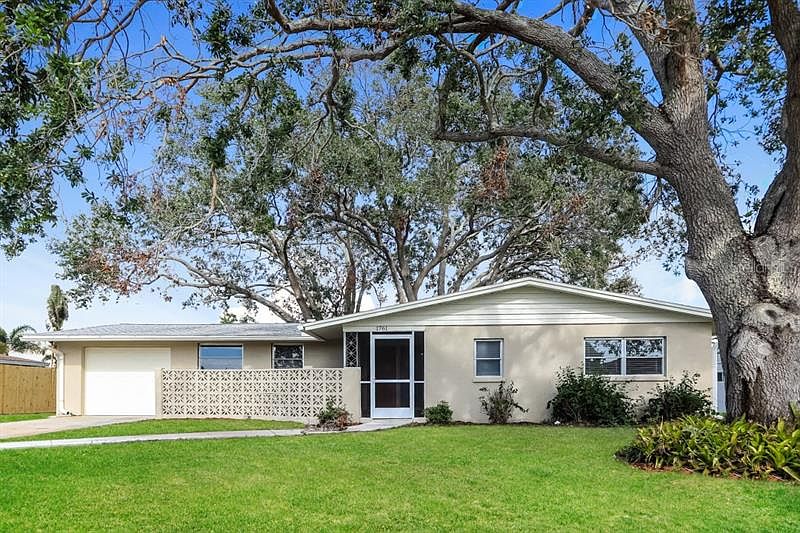 1761 Valencia Dr, Venice, FL 34293 Zillow