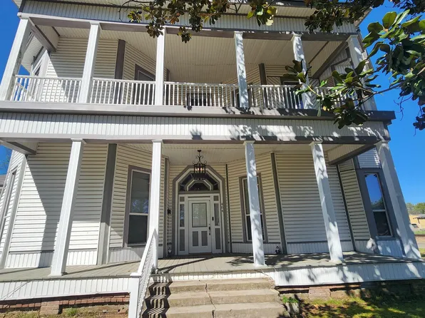 404 S Oak St, Pine Bluff, AR 71601