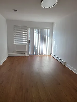 Rented by Elite Team Realty LLC | media 6