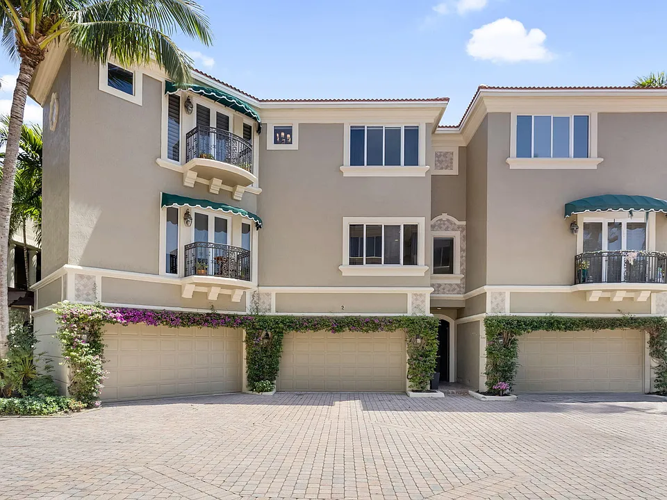 921 Osceola Dr #2