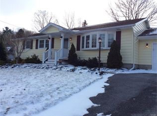 648 S Terry Rd, Syracuse, NY 13219