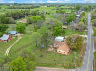542 S Houston St, Edgewood, TX 75117