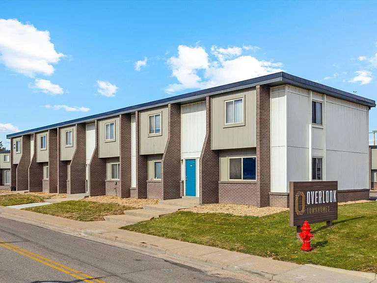 Overlook Townhomes — Photo 13