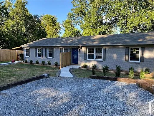 82 Bradley Branch Rd #2