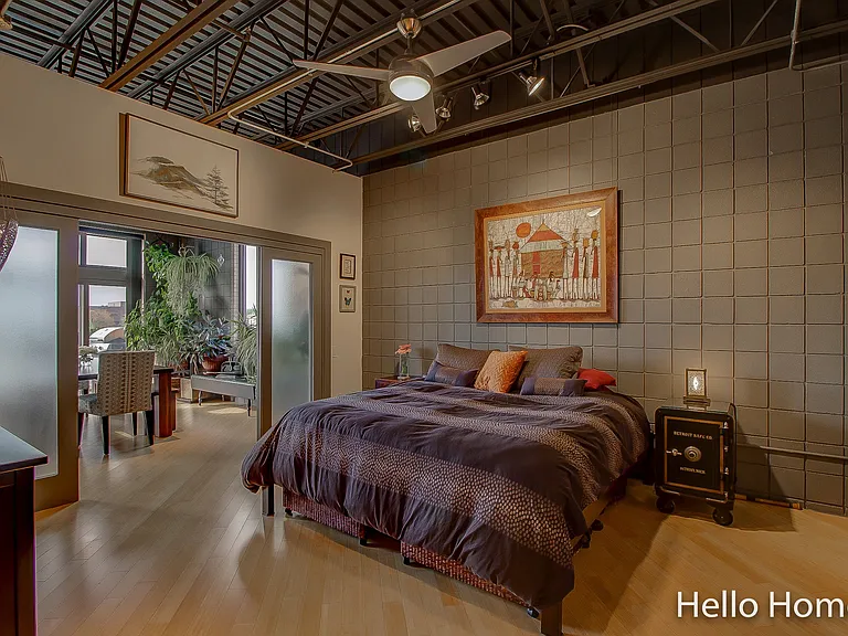 801 Monroe Ave NW #205 — Photo 33