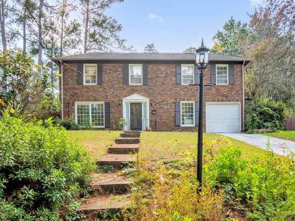 1803 Spruce St, Fayetteville, NC 28303