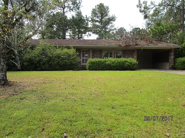 1st image of 2027 Woodland Dr