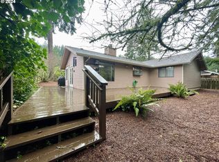 2085 Timberline Dr, Coos Bay, OR 97420