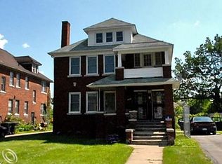 4406 Lakewood St, Detroit, MI 48215