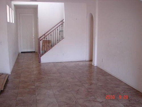 3rd image of 1564 W Satinwood Dr