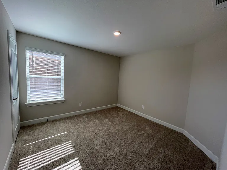 1414 Windermere Way — Photo 32