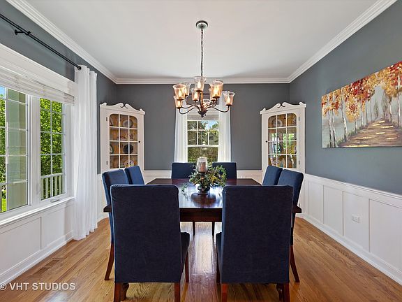 5th image of 26 N Park St