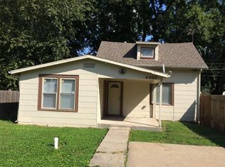 4407 Booth St, Kansas City, KS 66103