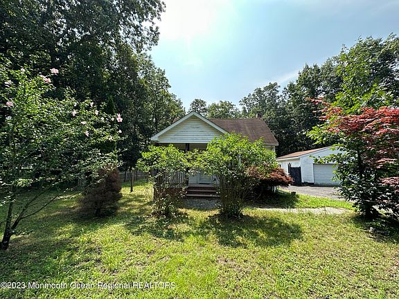 2nd image of 537 Bennetts Mills Rd