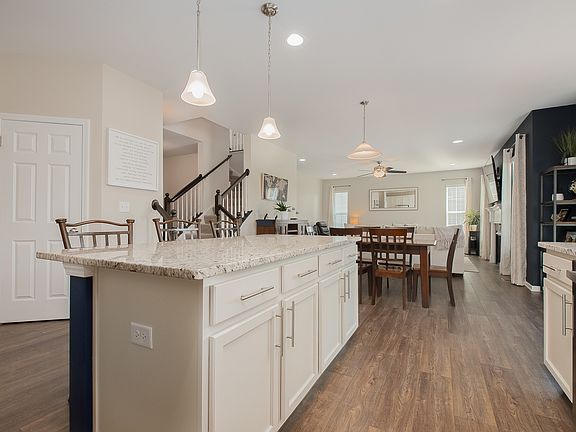 2nd image of 21322 Willow Pass