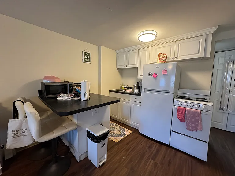 19 Mount Hood Rd #2A — Photo 6