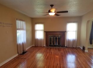 416 N Hennepin Ave, Dixon, IL 61021