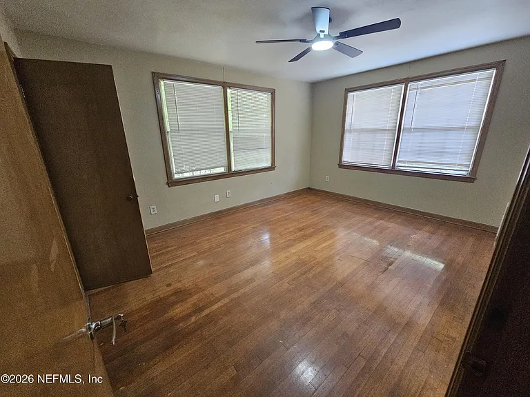 444 Alder St — Photo 11