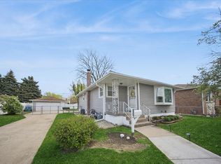 883 Buffalo Ave, Calumet City, IL 60409