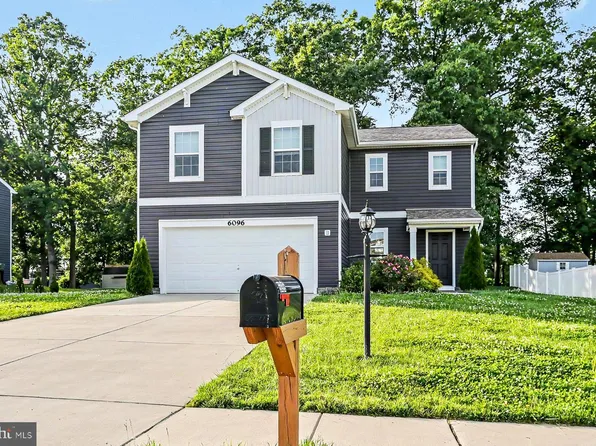 6096 Deborah Dr, Spring Grove, PA 17362