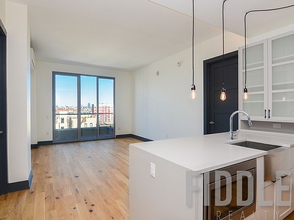 2nd image of 10 Montieth St #558A