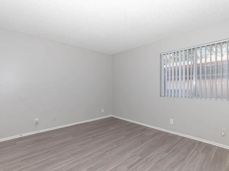 Sienna Heights — Photo 35