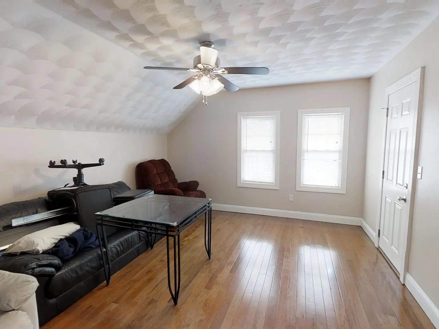 70 Pembroke Avenue — Photo 2