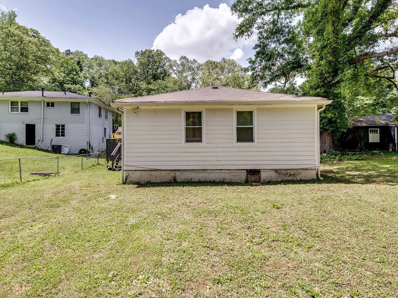 1280 Kenilworth Drive Southwest - 1 — Photo 2