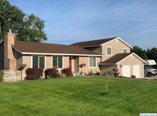 100002 N Harrington Rd, West Richland, WA 99353