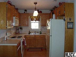 5th image of 116 Balsam Dr