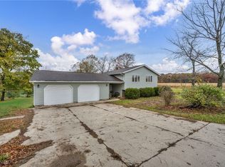 900 County Road 801, Ashland, OH 44805