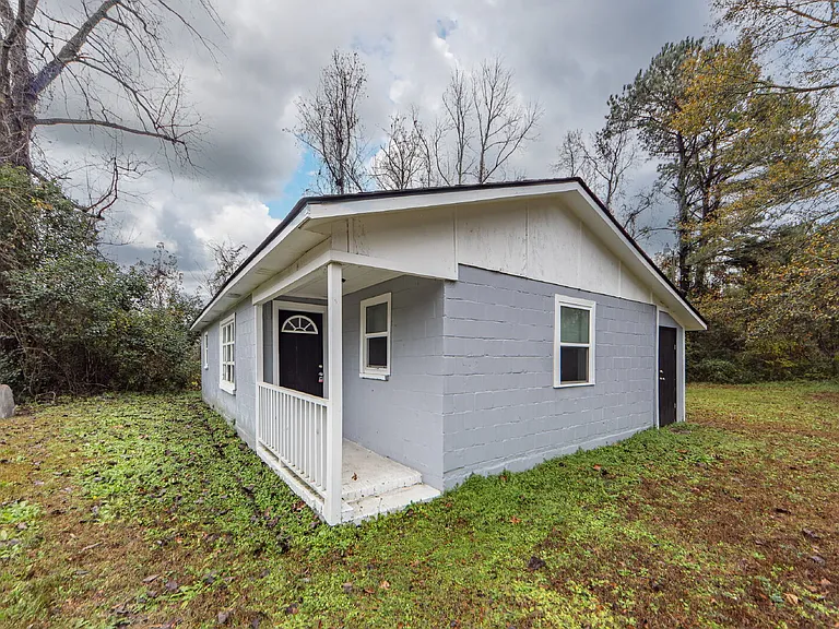 209 Testament Ln — Photo 3