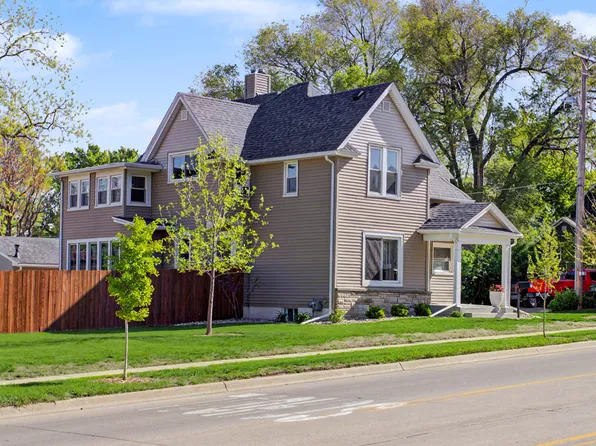 711 Mamie Eisenhower Ave, Boone, IA 50036