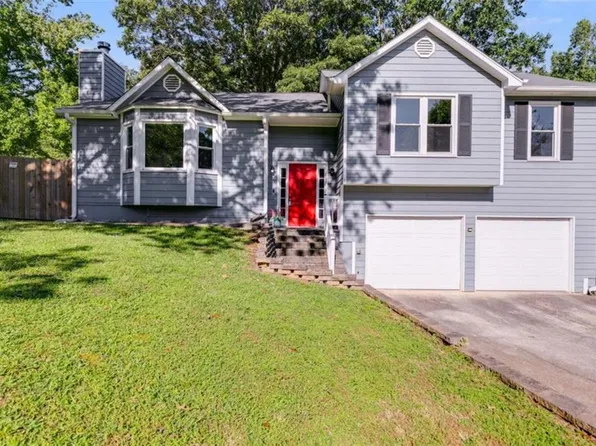 221 Villa Ridge Dr, Dallas, GA 30157