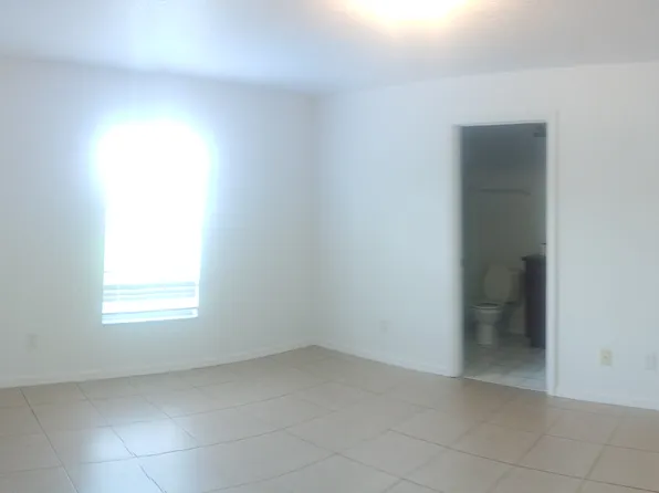 113 Chelsea Dr, Haines City, FL 33844