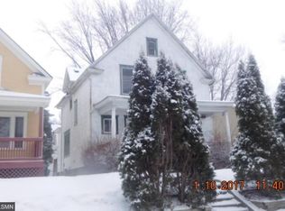 979 4th St E, Saint Paul, MN 55106