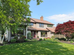 4180 Westbury Rdg, Erie, PA