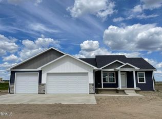 13634 Redwood Way NW, Williston, ND 58801