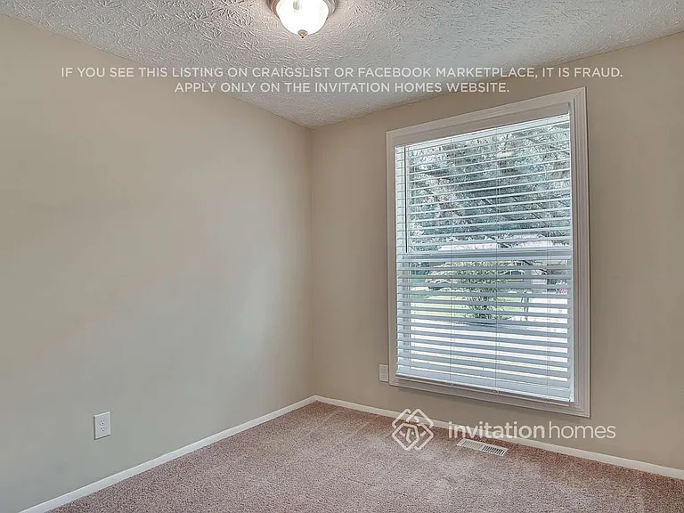 5224 Martins Crossing Rd — Photo 9